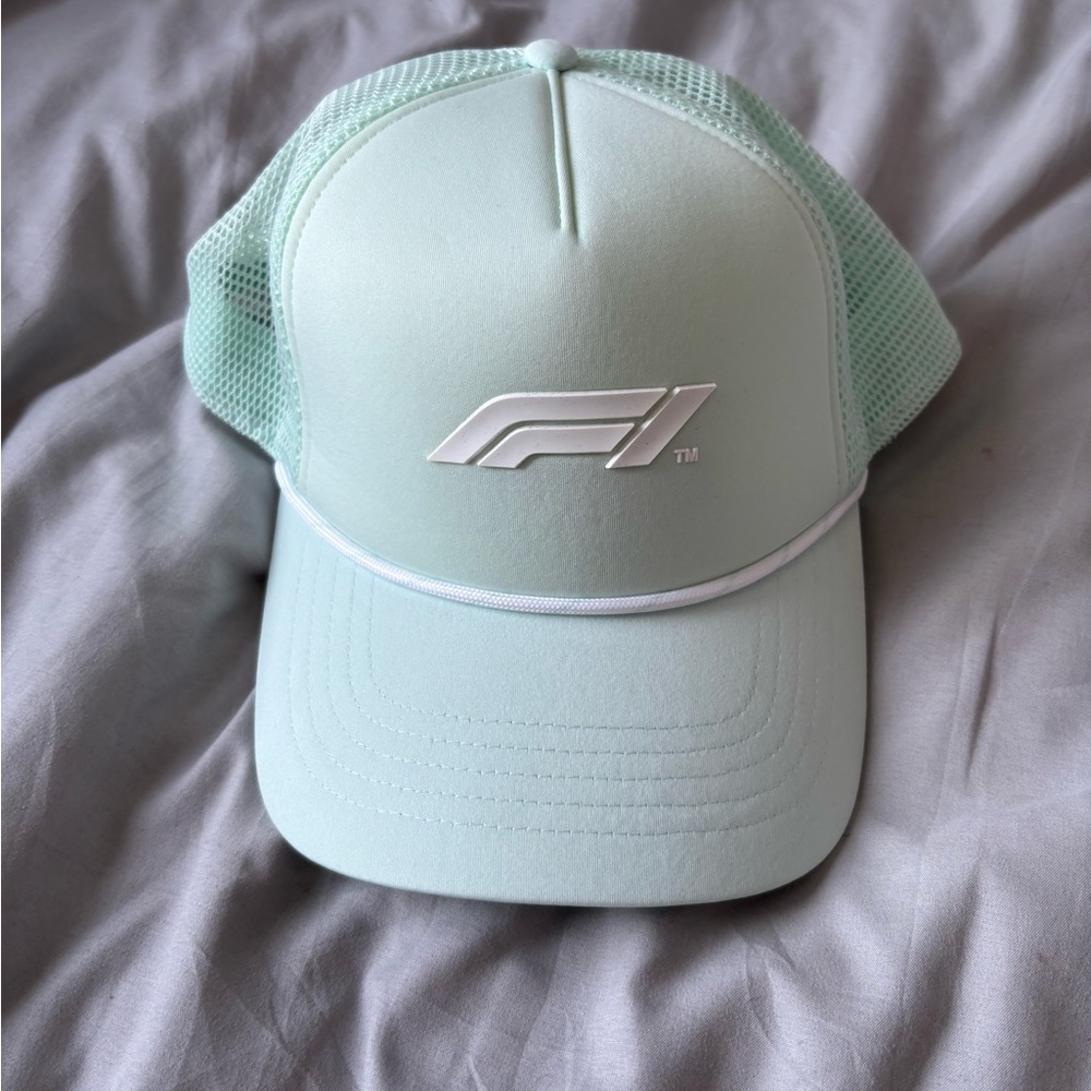 F1 cap